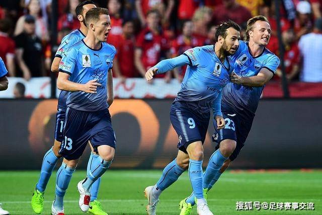 威廉回忆穆里尼奥的执教风格：不喜欢躲避拼抢的球员
